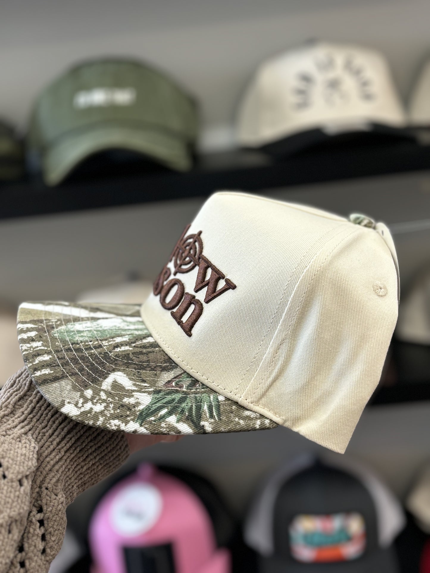 Widow Season Hat
