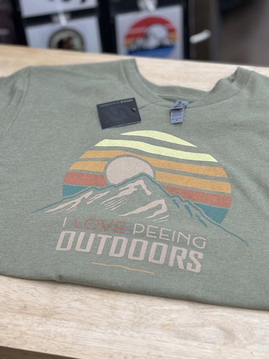 Love Peeing Outside Shirt - Green