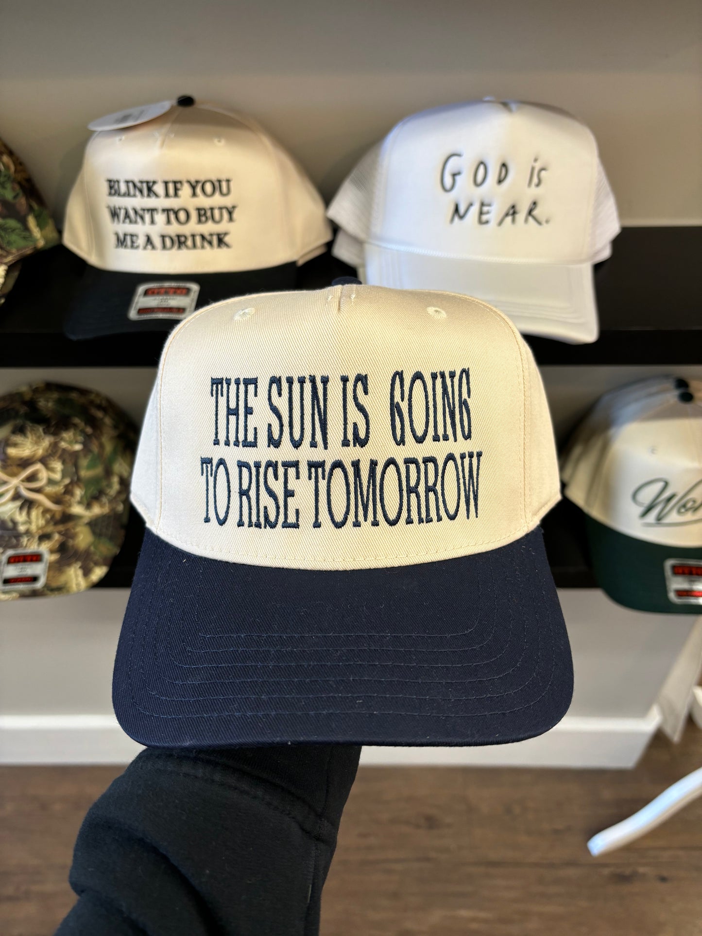 Sun Going to Rise Hat